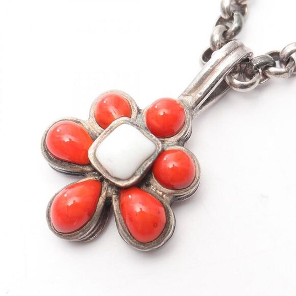 Pre Loved chanel Women metallic | silver Necklaces - Picture 1 of 8